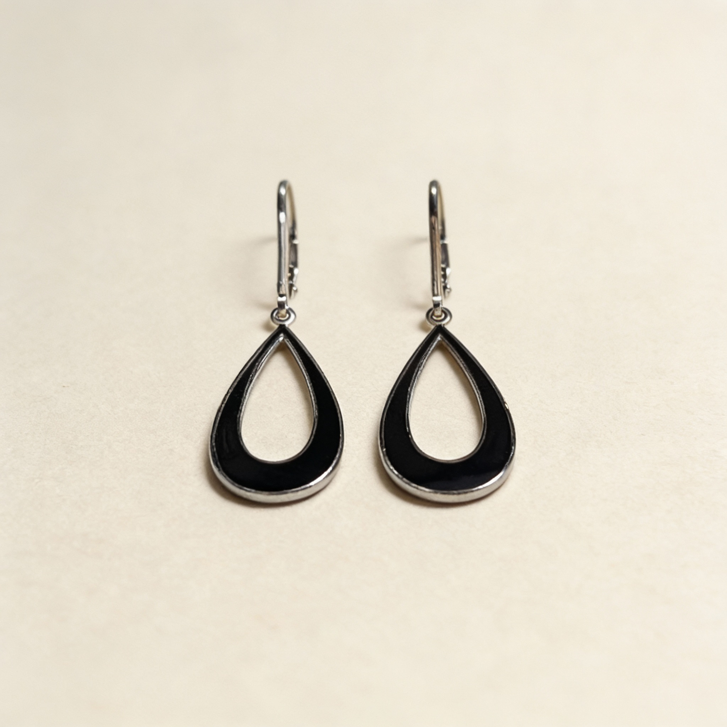 Boucles d'oreilles Aure Céramique noir