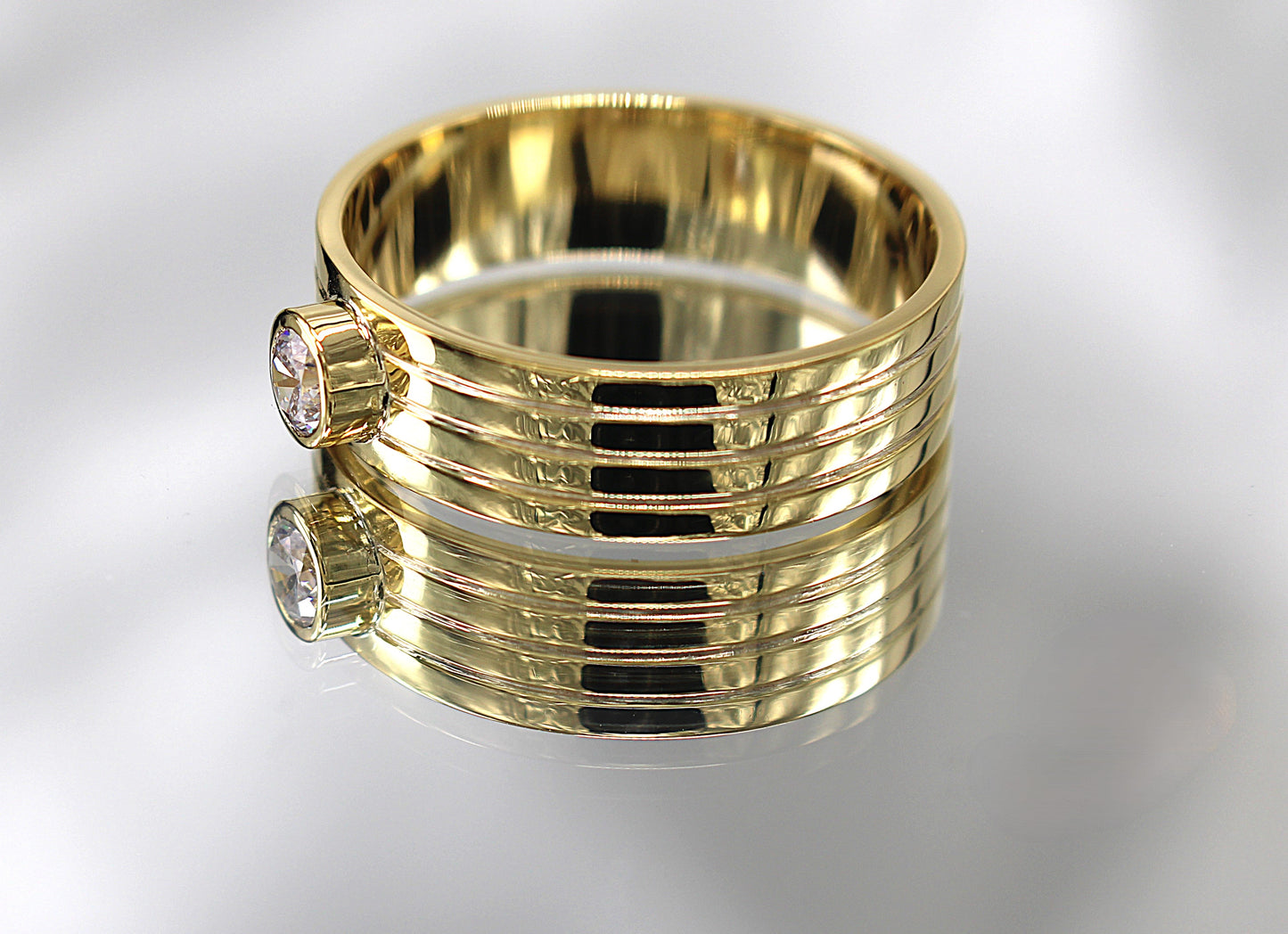 Bague Kev saphir blanc