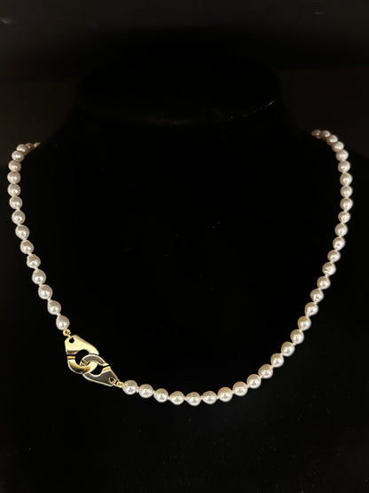 Bijou Collier Mio collier perles de culture fermoir or jaune tendence accessoire de luxe | Bijouterie Laurence Joaillerie