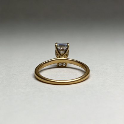 Bague Charlotte -Centre Diamant de laboratoire, halo diamants naturel