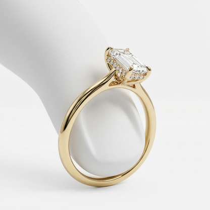 Bague Charlotte -Centre Diamant de laboratoire, halo diamants naturel