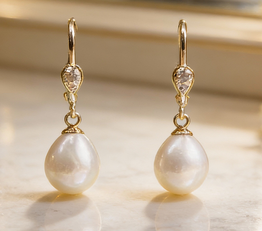 Boucles d'oreilles Jeanne- Perles de culture- Diamants naturel